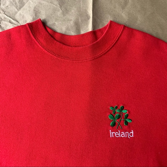 Vintage Ireland Sweatshirt Screen Stars Tag Medium Large Red - Picture 2 of 7